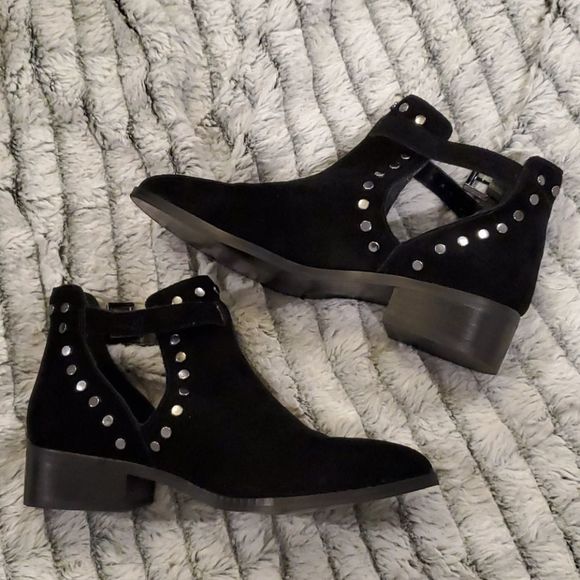 Carlos by Carlos Santana Blake studded booties - Picture 6 of 8